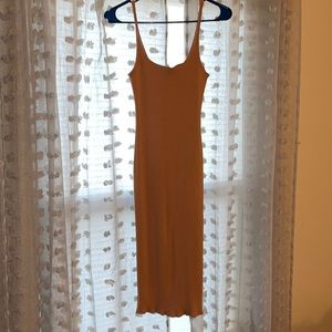 Tan maxi dress that is very good material!